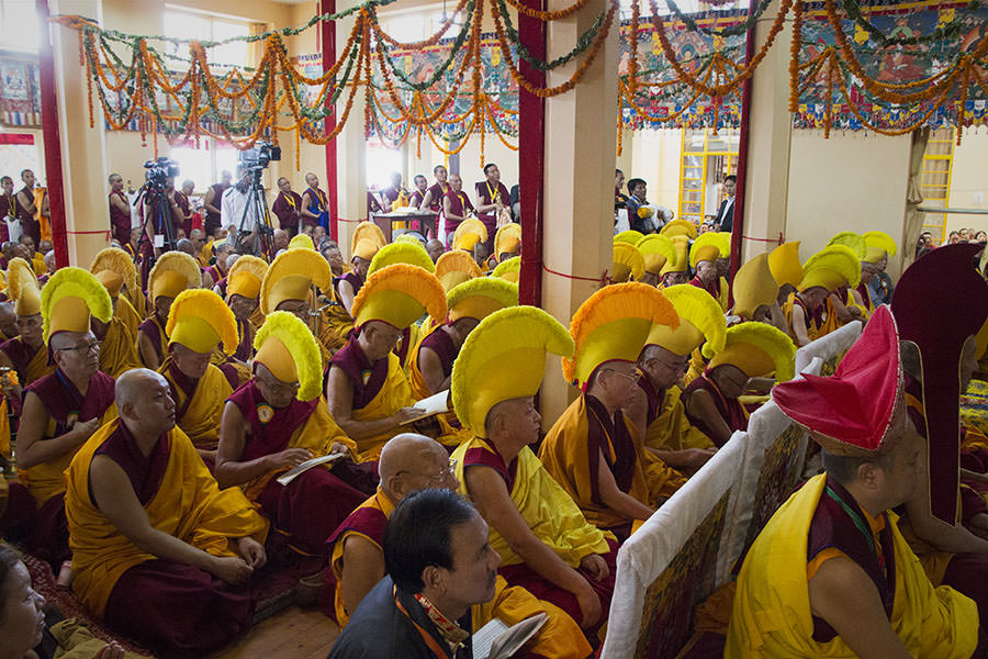Buddhistische Äbte bei der Zeremonie